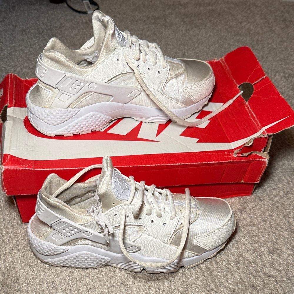 Nike Women's Air Huarache White Sneakers